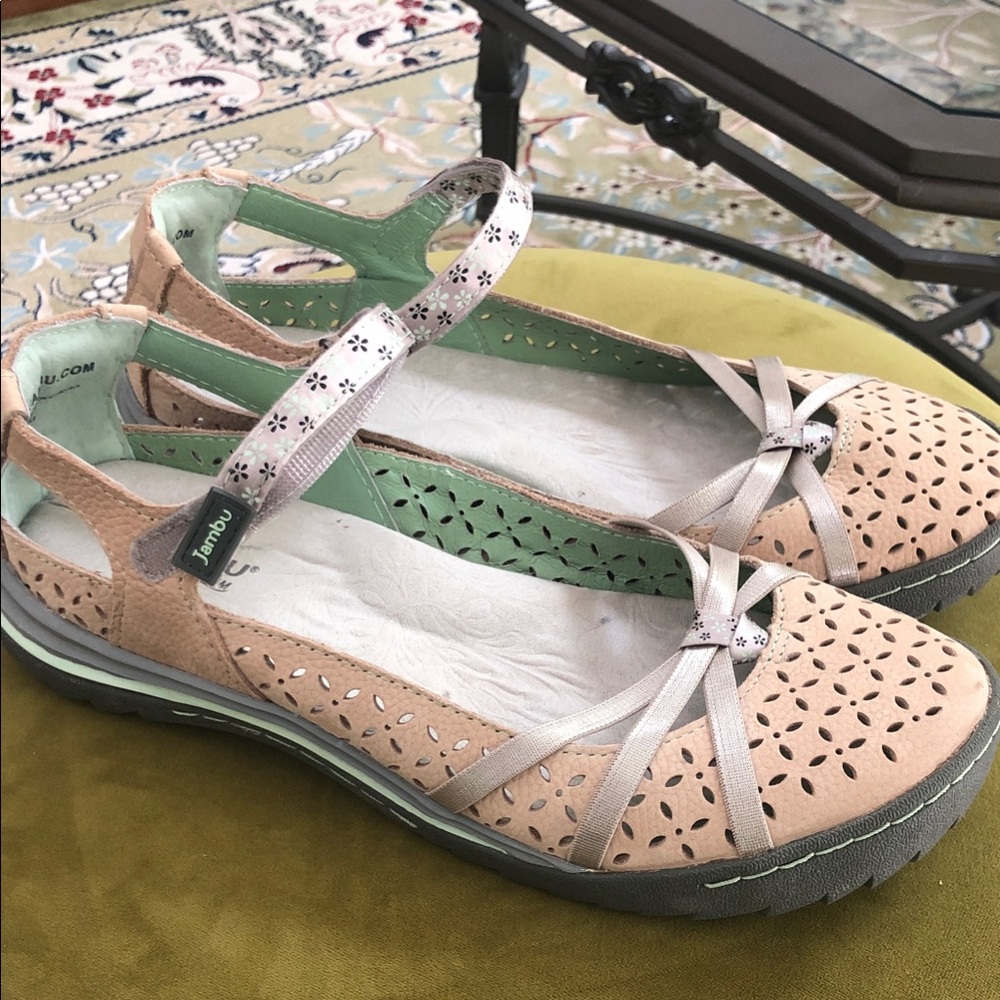 Jambu Women's Peach and Mint Mary Jane Comfort Flats